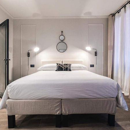 ホテル Luxury Santo Stefano ヴェネツィア エクステリア 写真